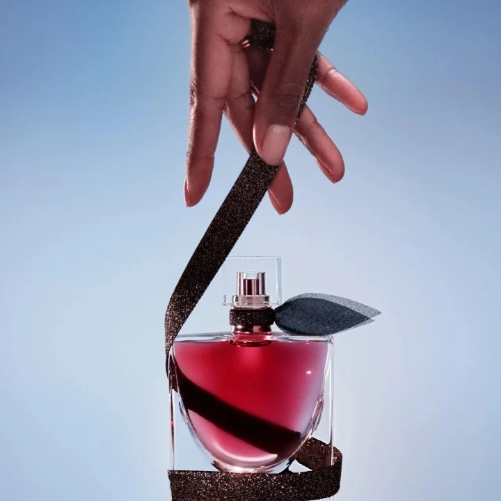 Lancôme La Vie Est Belle: L'Hymne au Bonheur