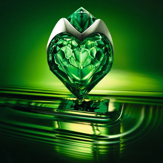 Aura Mugler : L'Instinct Féminin
